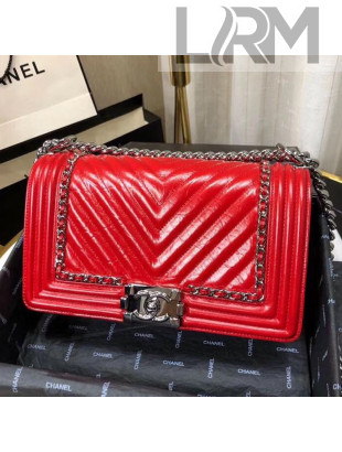 Chanel Medium Crinkled Calfskin Chain Trim Chevron Classic Boy Flap Bag Red 2019