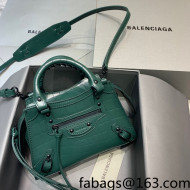 Balenciaga Neo Classic Mini Bag in Maxi-Crocodile Embossed Leather Green/Black Hardware 2021 638512