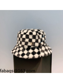 Louis Vuitton Check Rabbit Fur Bucket Hat White/Black 2021 10474