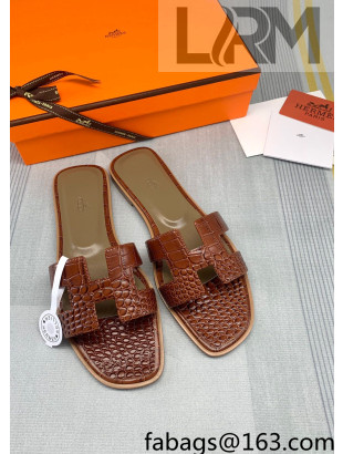 Hermes Oran Crocodile Embossed Leather Flat Slide Sandals Brown 2022 10