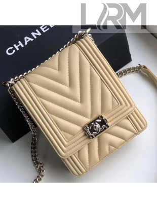 Chanel Long Chevron Smooth Lambskin Boy Flap Bag AS0130 Beige 2019