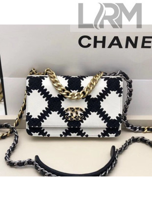 Chanel Crochet Quilted Calfskin 19 Wallet on Chain WOC AP0957 White 2021 TOP