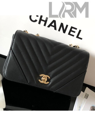 Chanel Chevron Smooth Calfskin Small Flap Bag A91586 Black 2019