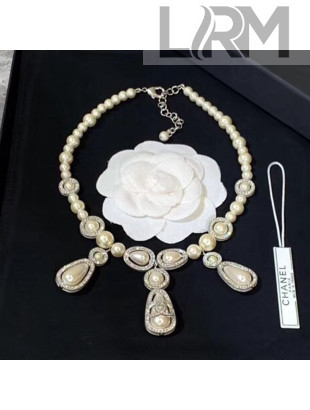 Chanel Pearl Short Necklace White 01 2019