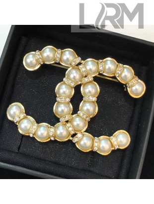 Chanel Pearls Crystal CC Brooch White/Gold 2019