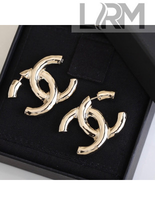 Chanel CC Shiny Stud Earrings Gold 2021 50