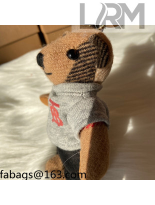 Burberry Thomas Bear Charm 2021 13