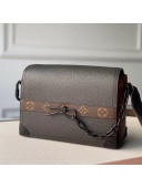 Louis Vuitton Men's Saffiano Calfskin Box Crossbody Bag M30717 Black 2020