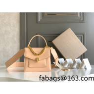 Size: 18 x 15 x 9.5 cm