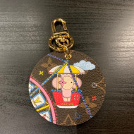 Louis Vuitton Illustre Vivienne Funfair Xmas Bag Charm and Key Holder M69984 2021 04