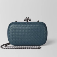 Bottega Veneta Chain Knot Intreccio Nappa Clutch Blue 2019