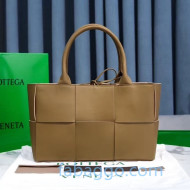 Bottega Veneta Arco Tote Bag in Maxi-Woven Lambskin Light Brown 2020 614486