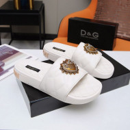 Dolce&Gabbana DG Calfskin Flat Slide Sandals with Heart Charm White 2021 (For Women and Men)