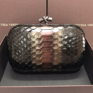 Bottega Veneta Knot Clutch in Pythonskin Calfskin Black/Gold 2021 07