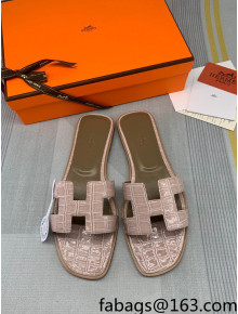 Hermes Oran Stone Embossed Leather Flat Slide Sandals Beige 2022 02