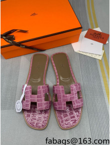 Hermes Oran Stone Embossed Leather Flat Slide Sandals Pink 2022 03