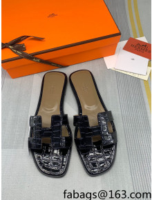 Hermes Oran Stone Embossed Leather Flat Slide Sandals Navy Blue 2022 12