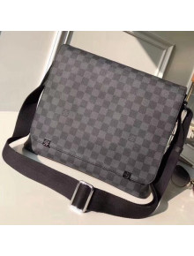 Louis Vuitton Damier Graphite Canvas District MM Messenger Bag N41029 2018