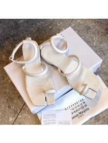 Maison Margiela Tabi Logo Embossed Leather Sandals With 2cm CylindriHcal Heel White 2020